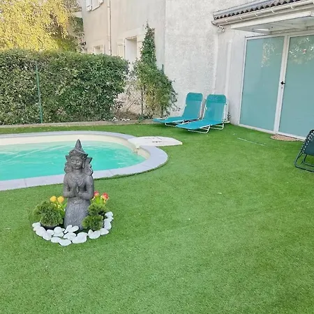 Estudio Con Piscina Y Jacuzzi 公寓