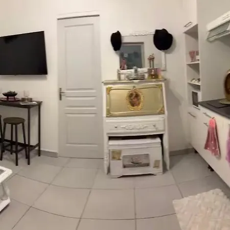 Estudio Con Piscina Y Jacuzzi 公寓