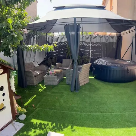 Estudio Con Piscina Y Jacuzzi 公寓 卡尔卡松